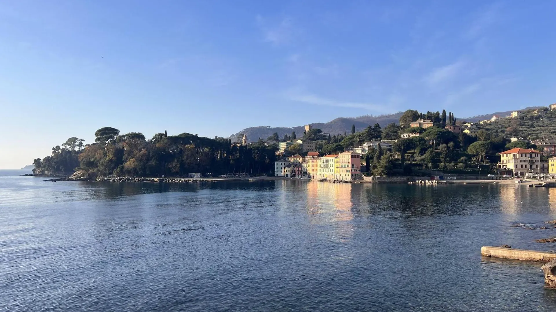 Apartment Welcome Riviera-Mazzini 30 Ristrutturato Aprile 2025- Bagno E Arredamenti Nuovi- Centralissimo A 100 M Dalle Spiaggie - Vicinissimo A Ristoranti Bar Supermercati La Scelta Ideale Per Un Soggiorno Perfetto Parcheggio A 15 Euro Al Giorno, Da Prenotare Rapallo