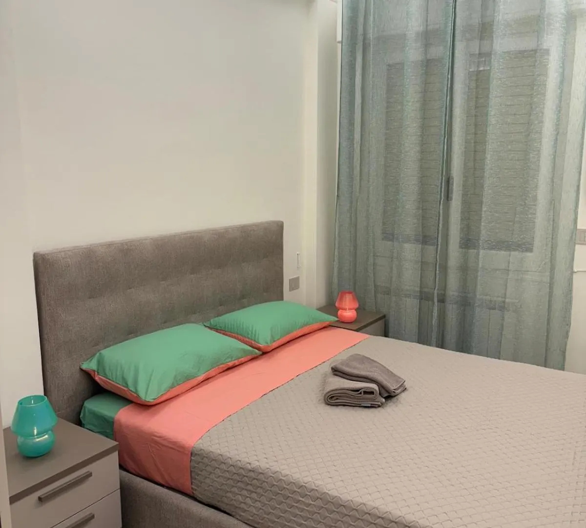 Apartment Welcome Riviera-Mazzini 30 Ristrutturato Aprile 2025- Bagno E Arredamenti Nuovi- Centralissimo A 100 M Dalle Spiaggie - Vicinissimo A Ristoranti Bar Supermercati La Scelta Ideale Per Un Soggiorno Perfetto Parcheggio A 15 Euro Al Giorno, Da Prenotare Rapallo